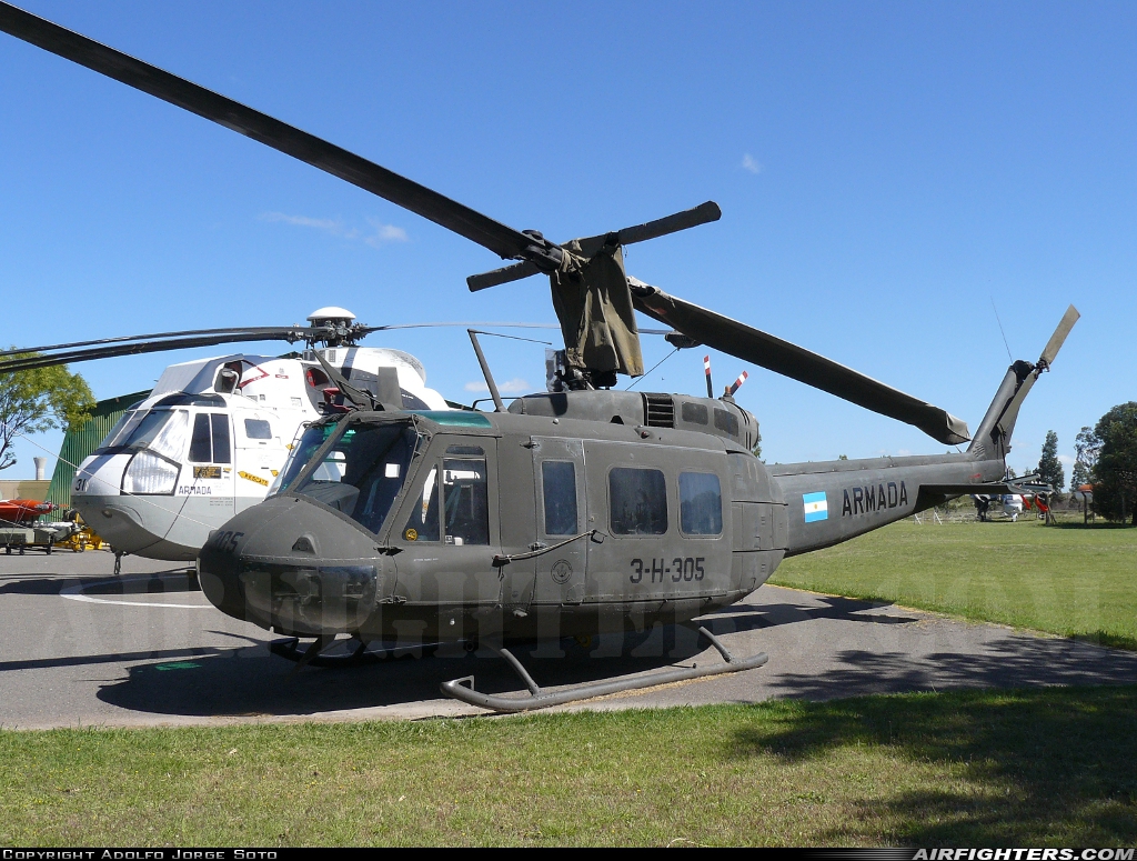 Argentina - Navy Bell UH-1H Iroquois (205) 0876 at Bahia Blanca - Comandante Espora (BHI - SAZB), Argentina