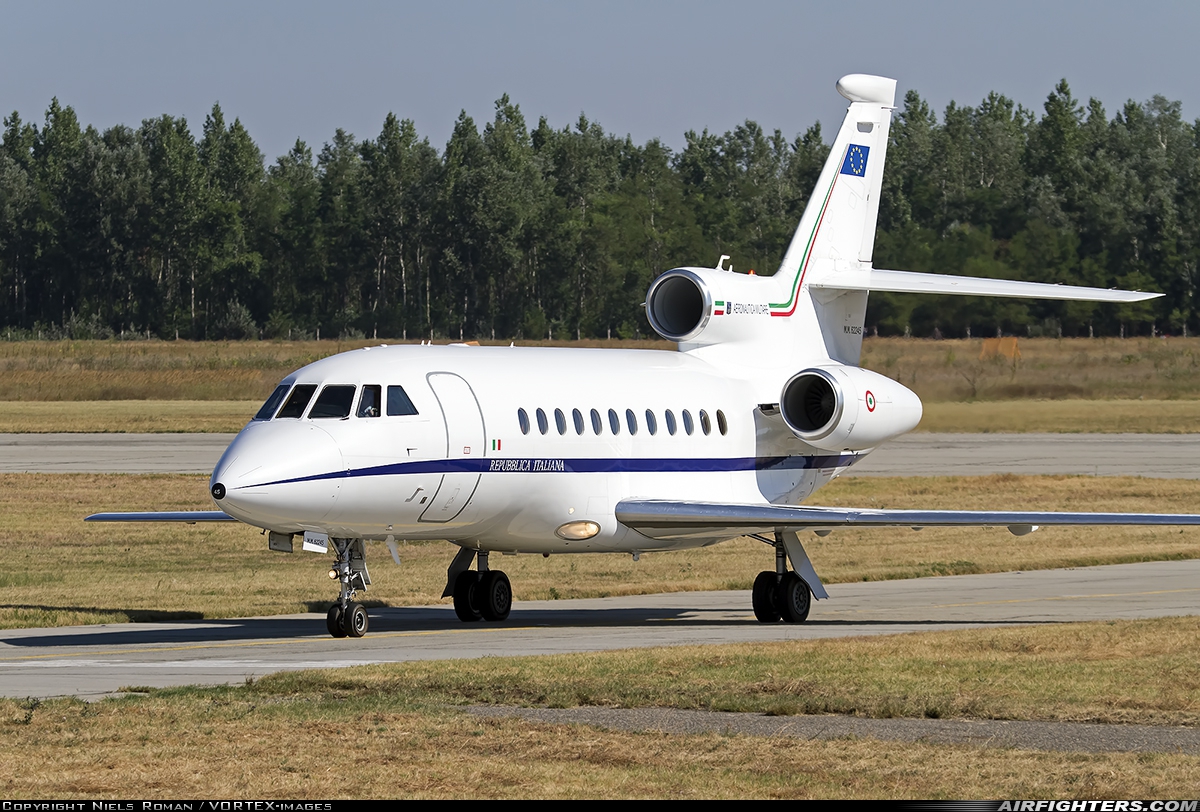 Italy - Air Force Dassault Falcon 900EX MM62245 at Kecskemet (LHKE), Hungary