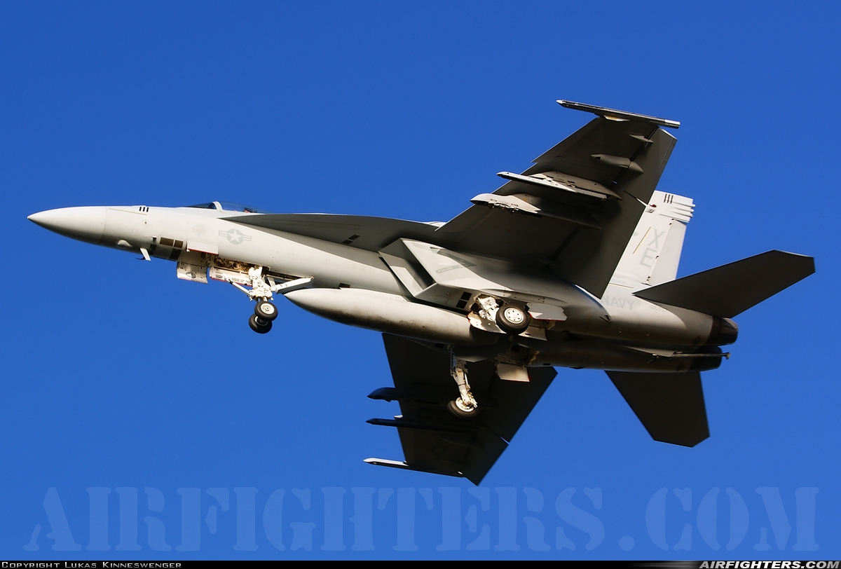 USA - Navy Boeing F/A-18E Super Hornet 166957 at San Diego - North Island NAS / Halsey Field (NZY / KNZY), USA