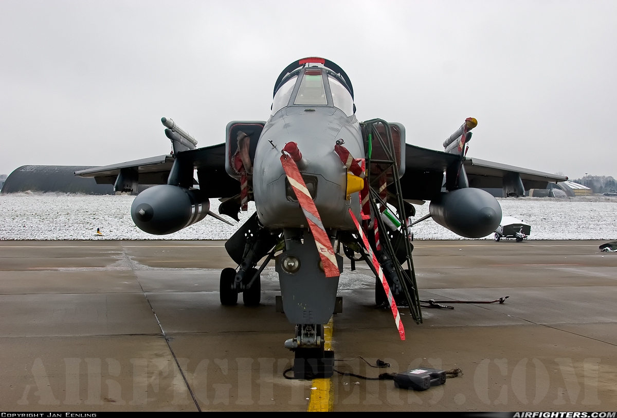 UK - Air Force Sepecat Jaguar GR3A XX725 at Florennes (EBFS), Belgium