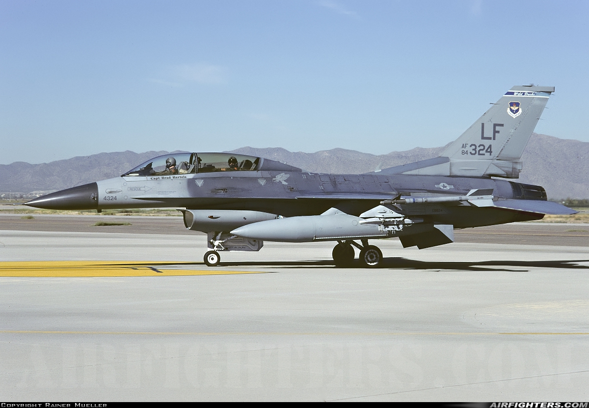 USA - Air Force General Dynamics F-16D Fighting Falcon 84-1324 at Glendale (Phoenix) - Luke AFB (LUF / KLUF), USA
