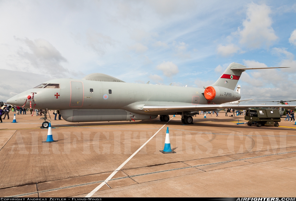 UK - Air Force Bombardier/Raytheon Sentinel R1 (BD-700-1A10) ZJ690 at Fairford (FFD / EGVA), UK