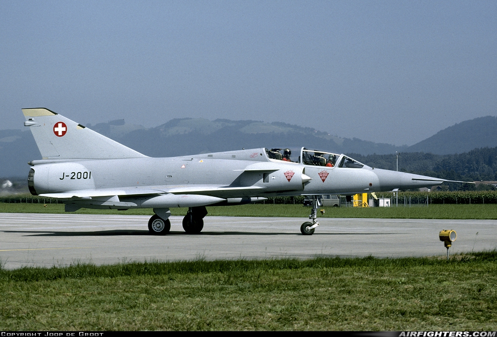 Switzerland - Air Force Dassault Mirage IIIDS J-2001 at Emmen (EML / LSME), Switzerland