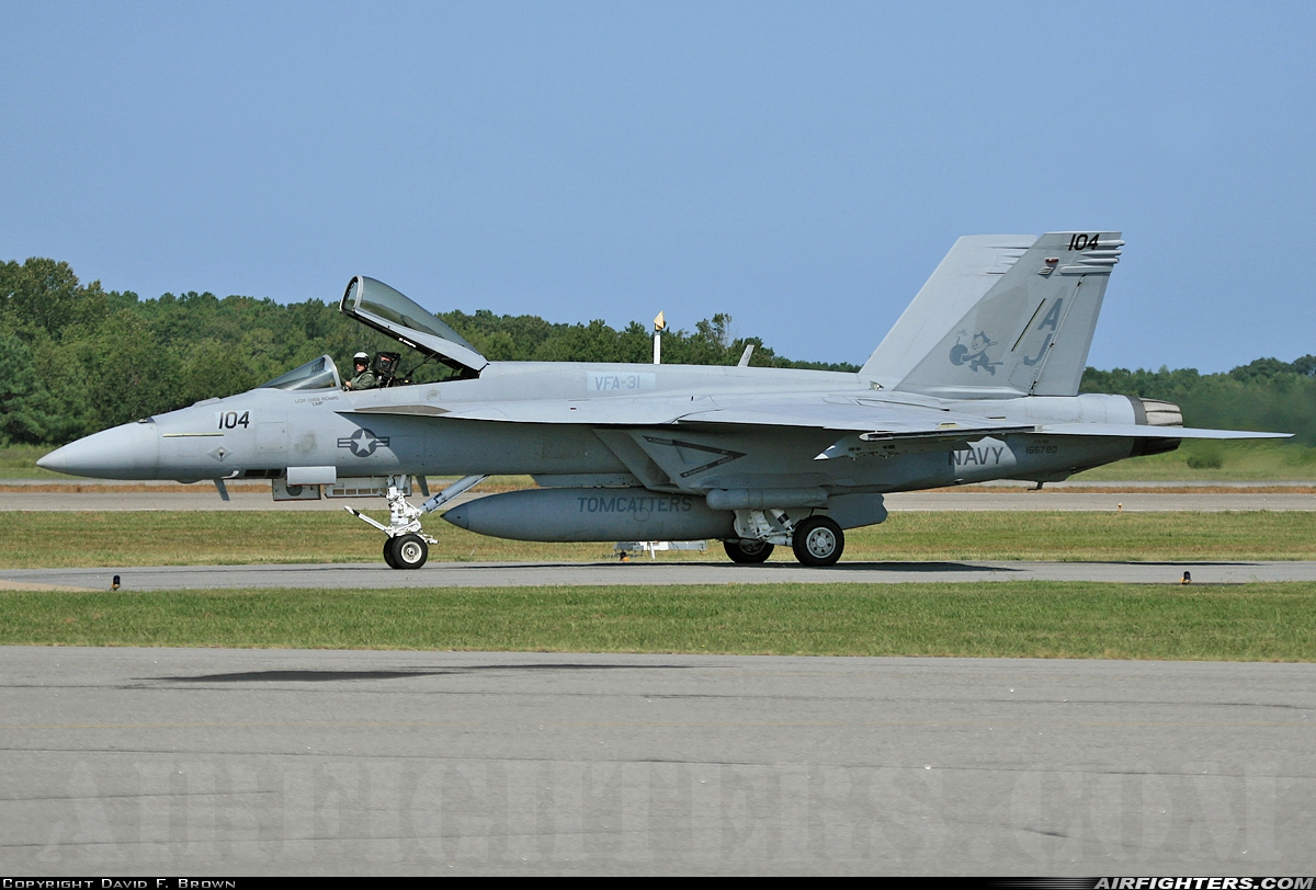USA - Navy Boeing F/A-18E Super Hornet 166780 at Virginia Beach - Oceana NAS / Apollo Soucek Field (NTU / KNTU), USA