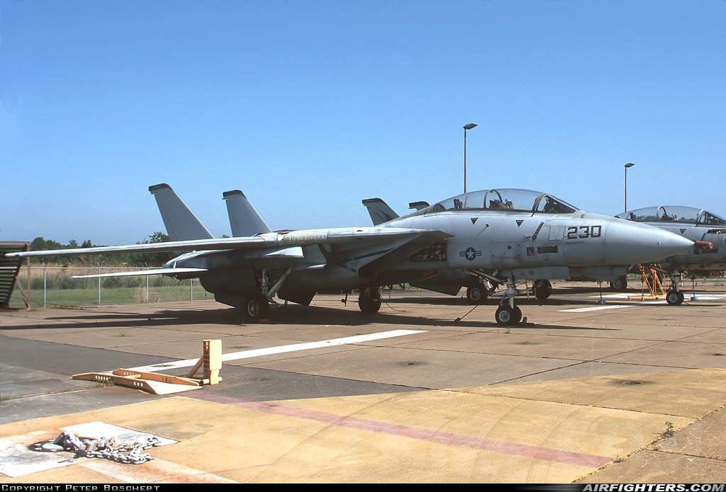 USA - Navy Grumman F-14A Tomcat 160692 at Norfolk - Norfolk NAS / Chambers Field (NGU / KNGU), USA
