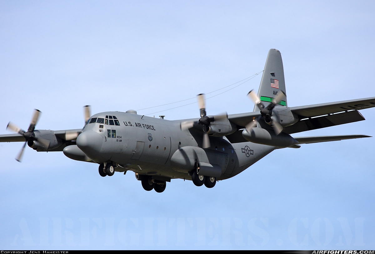 USA - Air Force Lockheed C-130E Hercules (L-382) 62-1834 at Glendale (Phoenix) - Luke AFB (LUF / KLUF), USA