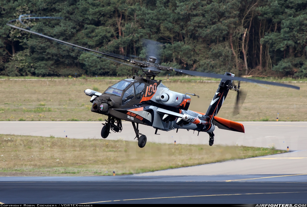 Netherlands - Air Force Boeing AH-64DN Apache Longbow Q-17 at Eindhoven (- Welschap) (EIN / EHEH), Netherlands