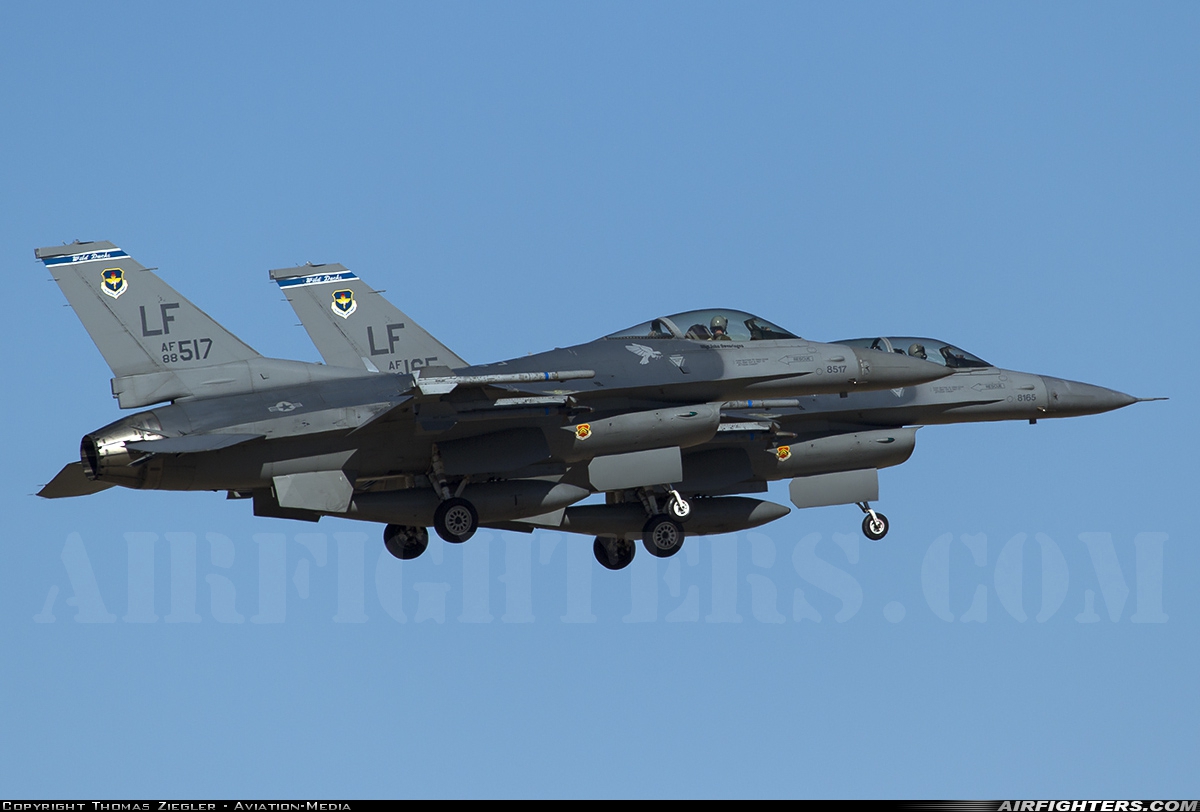 USA - Air Force General Dynamics F-16C Fighting Falcon 88-0517 at Glendale (Phoenix) - Luke AFB (LUF / KLUF), USA