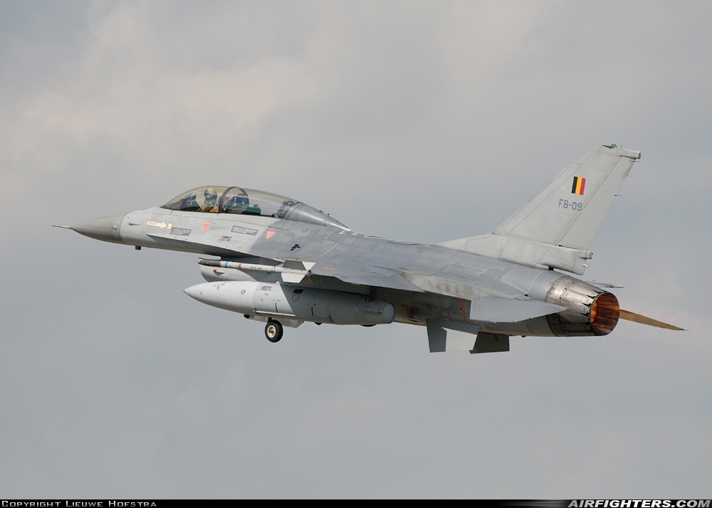 Belgium - Air Force General Dynamics F-16BM Fighting Falcon FB-09 at Kleine Brogel (EBBL), Belgium