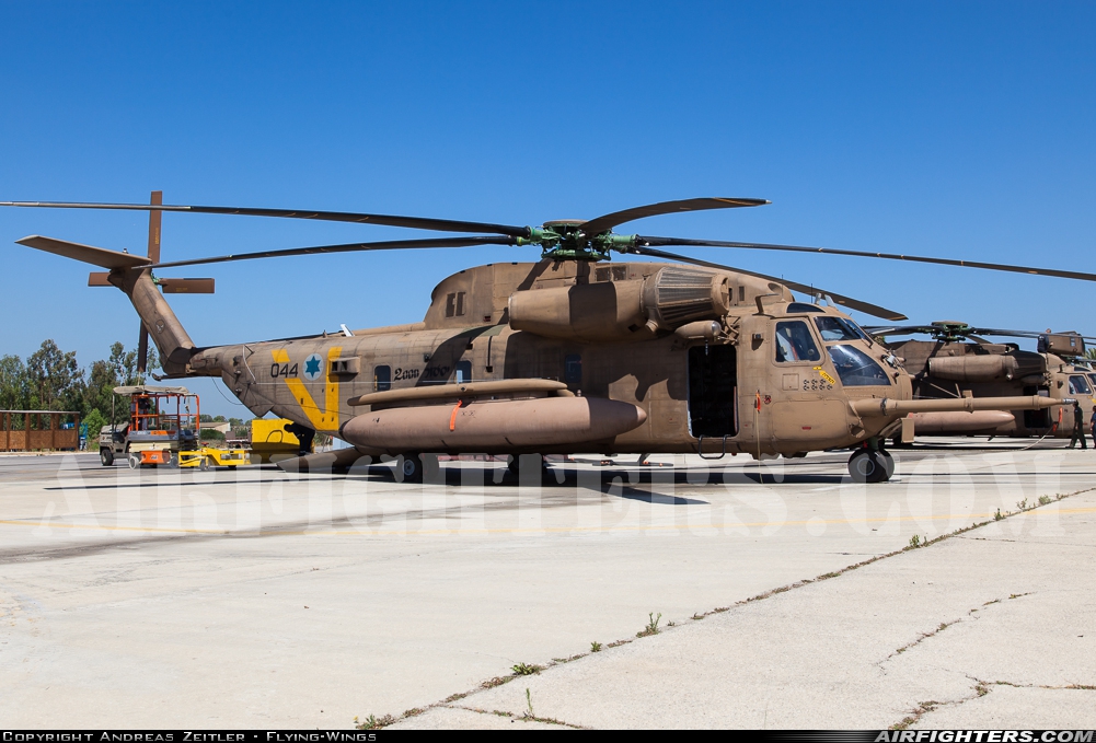 Israel - Air Force Sikorsky CH-53A Yas'ur 2000 (S-65C) 044 at Tel Nof (LLEK), Israel