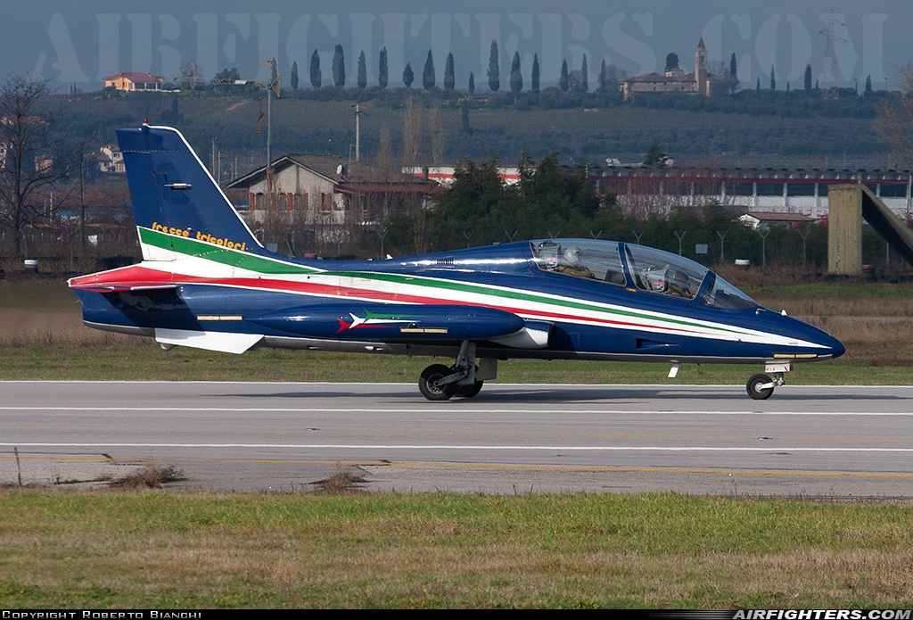 Italy - Air Force Aermacchi MB-339PAN MM55052 at Verona - Villafranca (Valerio Catullo) (VRN / LIPX), Italy