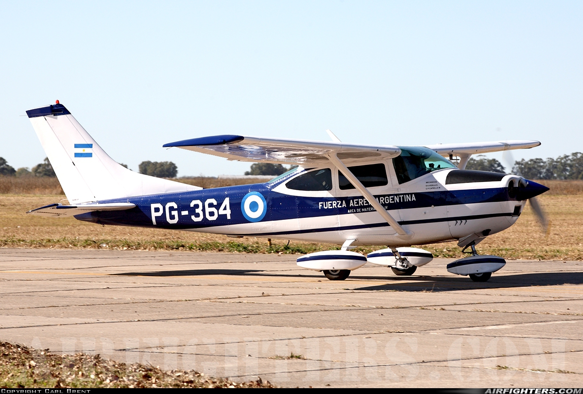 Argentina - Air Force Cessna/DINFIA Ce-182J PG-364 at Buenos Aires - Tandil - VI Brigada Aerea (SAZT), Argentina