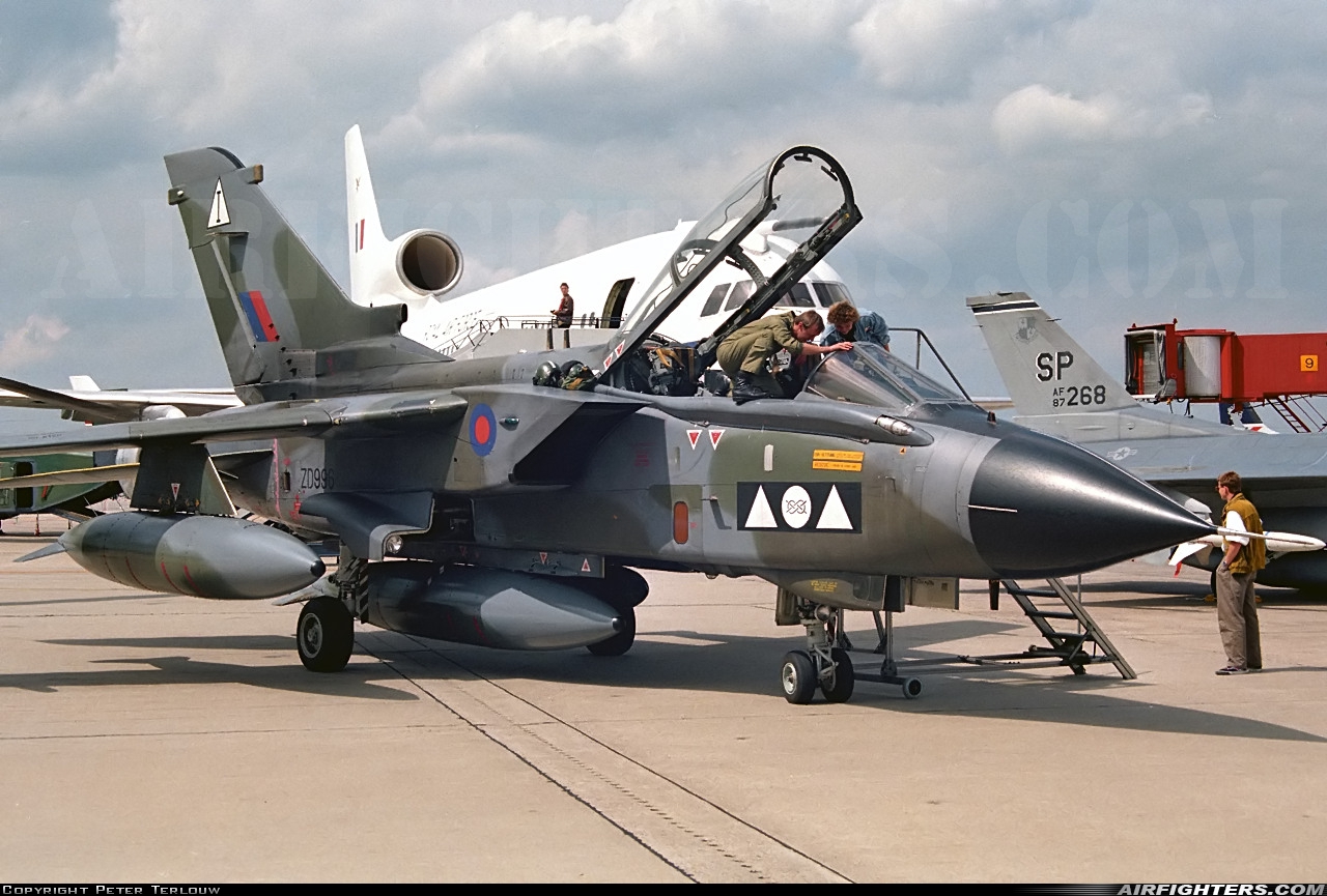 UK - Air Force Panavia Tornado GR1A ZD996 at Hanover (- Langenhagen) (HAJ / EDDV), Germany