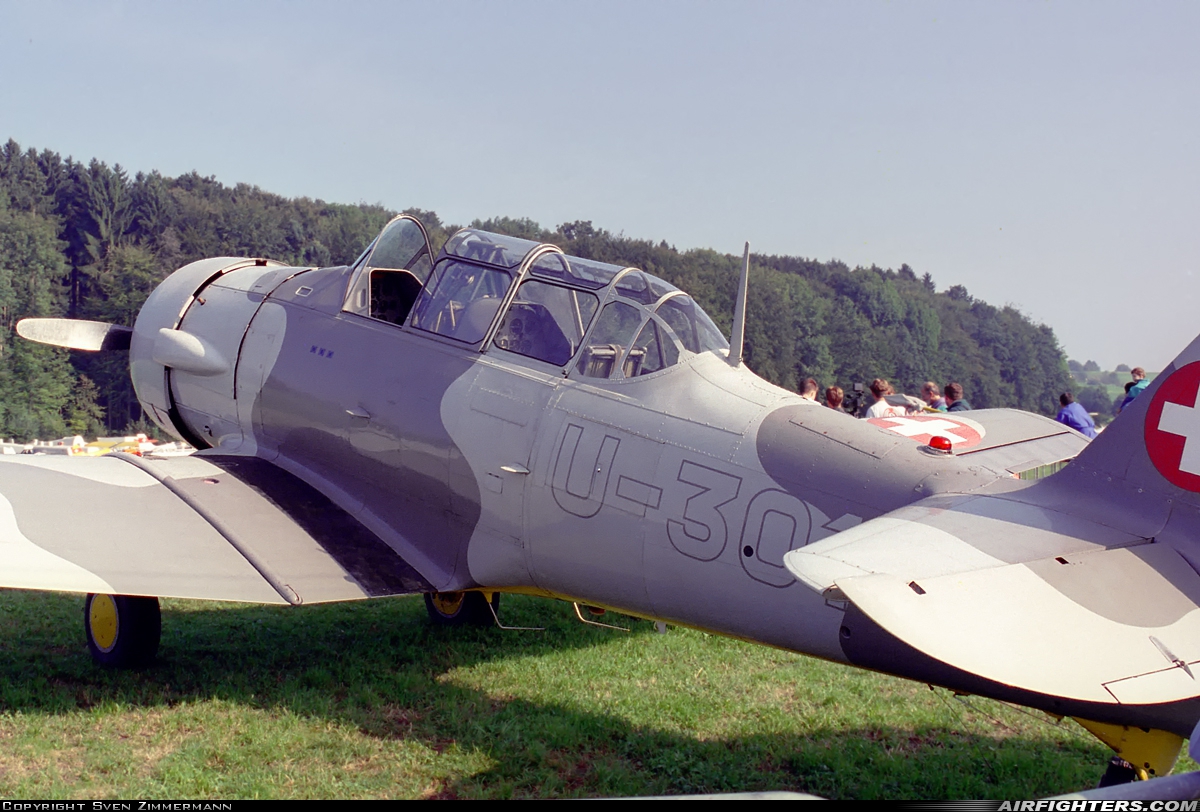 Private North American AT-6G Texan F-AZCM at Langenthal - Bleienbach (LSPL), Switzerland