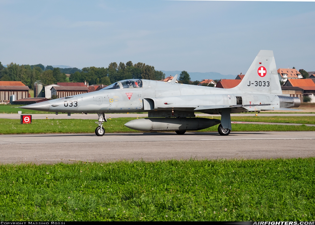 Switzerland - Air Force Northrop F-5E Tiger II J-3033 at Payerne (LSMP), Switzerland