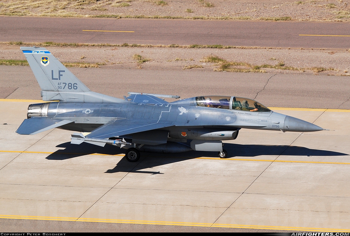 USA - Air Force General Dynamics F-16D Fighting Falcon 90-0786 at Glendale (Phoenix) - Luke AFB (LUF / KLUF), USA