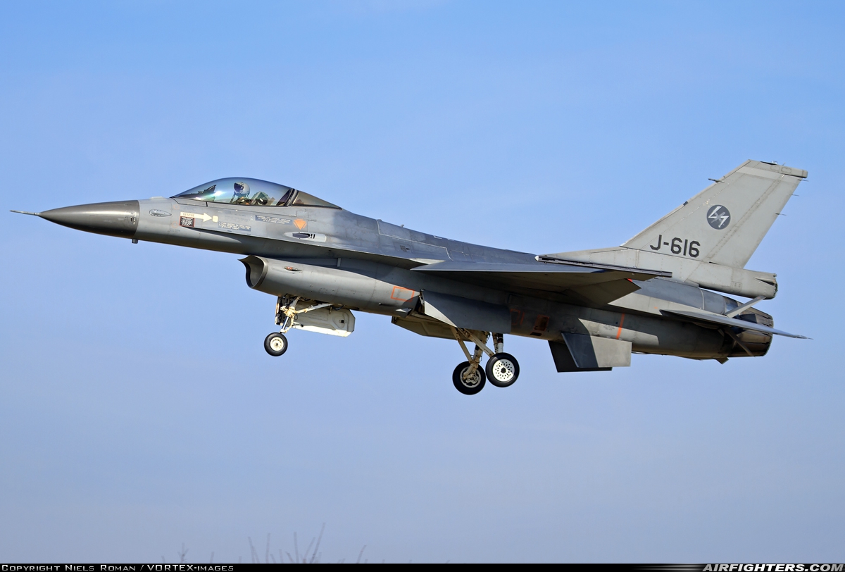 Netherlands - Air Force General Dynamics F-16AM Fighting Falcon J-616 at Breda - Gilze-Rijen (GLZ / EHGR), Netherlands