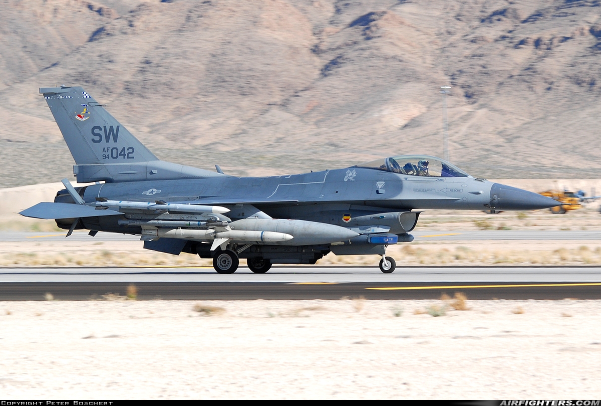 USA - Air Force General Dynamics F-16C Fighting Falcon 94-0042 at Las Vegas - Nellis AFB (LSV / KLSV), USA