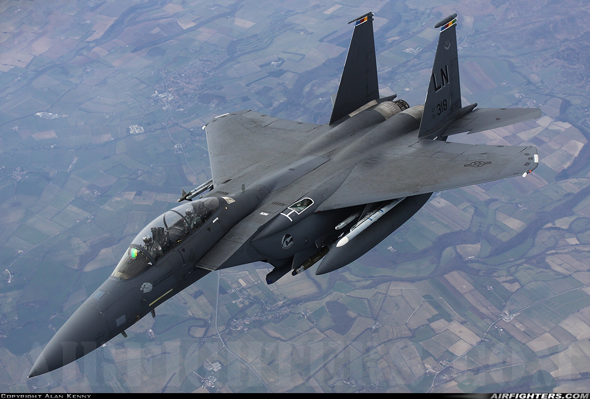 USA - Air Force McDonnell Douglas F-15E Strike Eagle 91-0318 at In Flight, UK