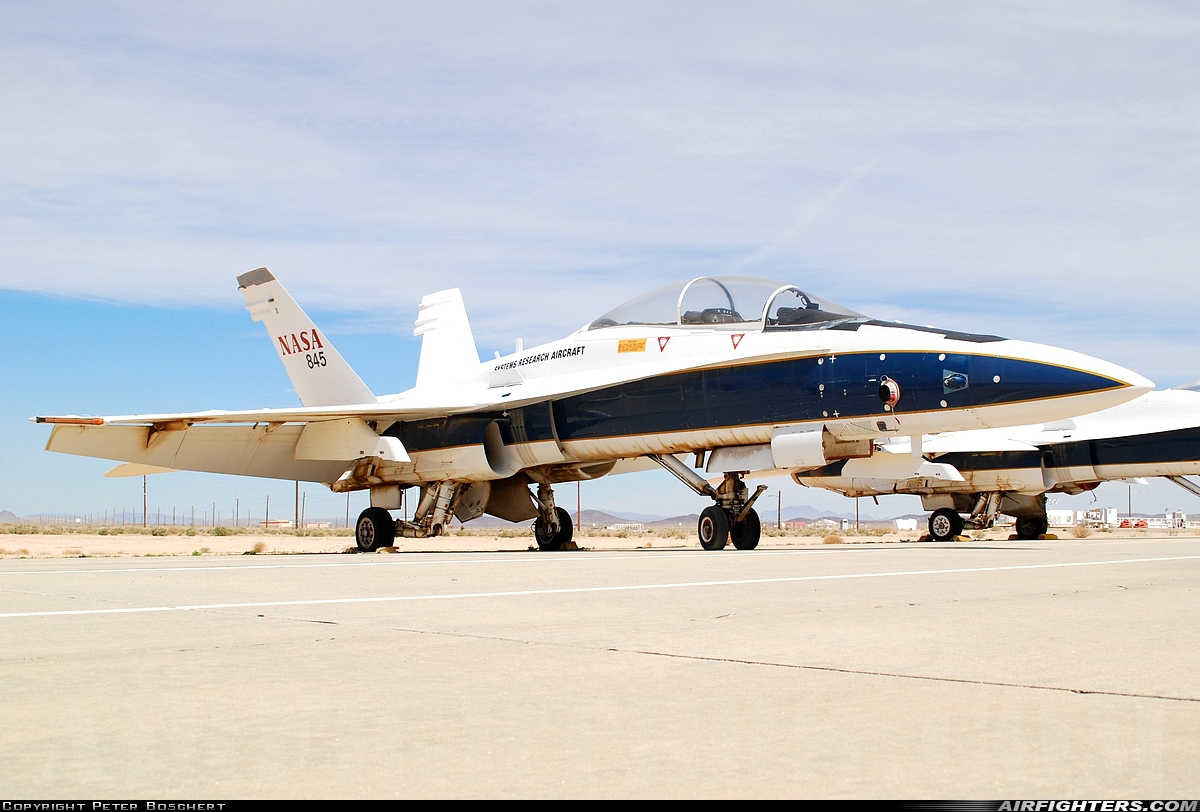 USA - NASA McDonnell Douglas TF-18A Hornet N845NA at Edwards - AFB (EDW / KEDW), USA
