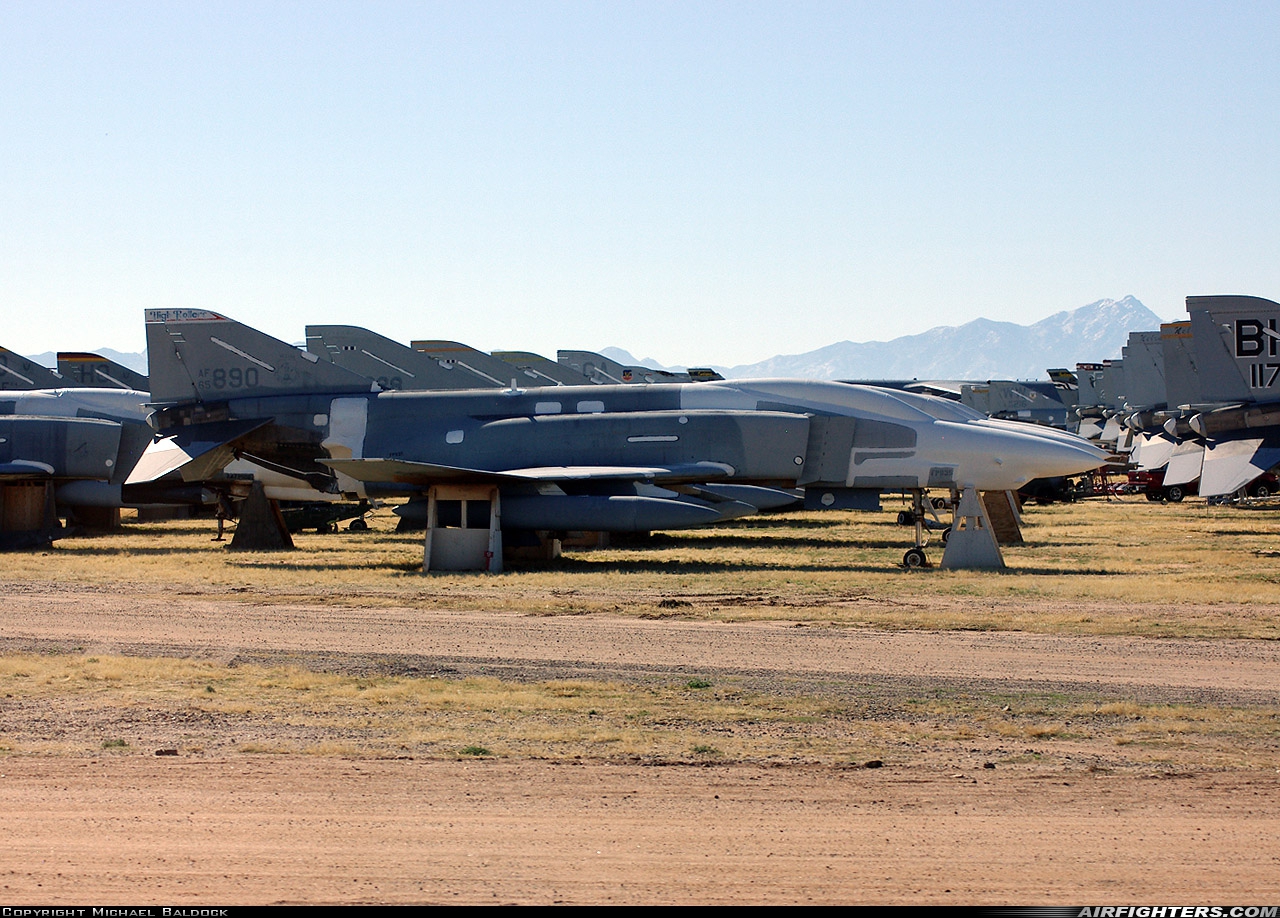 USA - Air Force McDonnell Douglas RF-4C Phantom II 65-0890 at Tucson - Davis-Monthan AFB (DMA / KDMA), USA