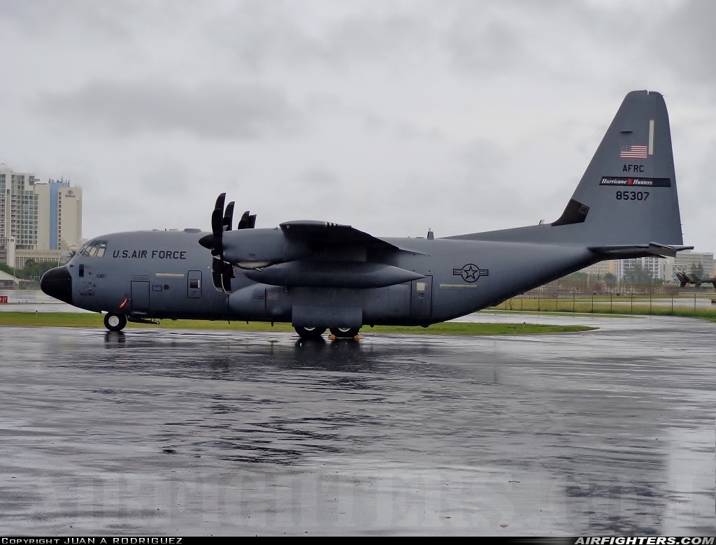 USA - Air Force Lockheed Martin WC-130J Hercules (L-382) 98-5307 at San Juan - Isla Grande (SIG / TJIG), Puerto Rico