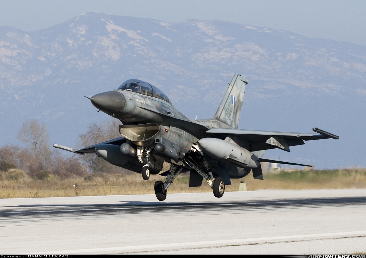 Greece - Air Force General Dynamics F-16D Fighting Falcon 083 at Nea Anghialos (VOL / LGBL), Greece