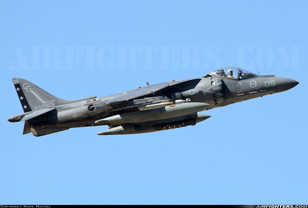 USA - Marines McDonnell Douglas AV-8B+ Harrier ll 165387 at El Centro - NAF (NJK / KNJK), USA