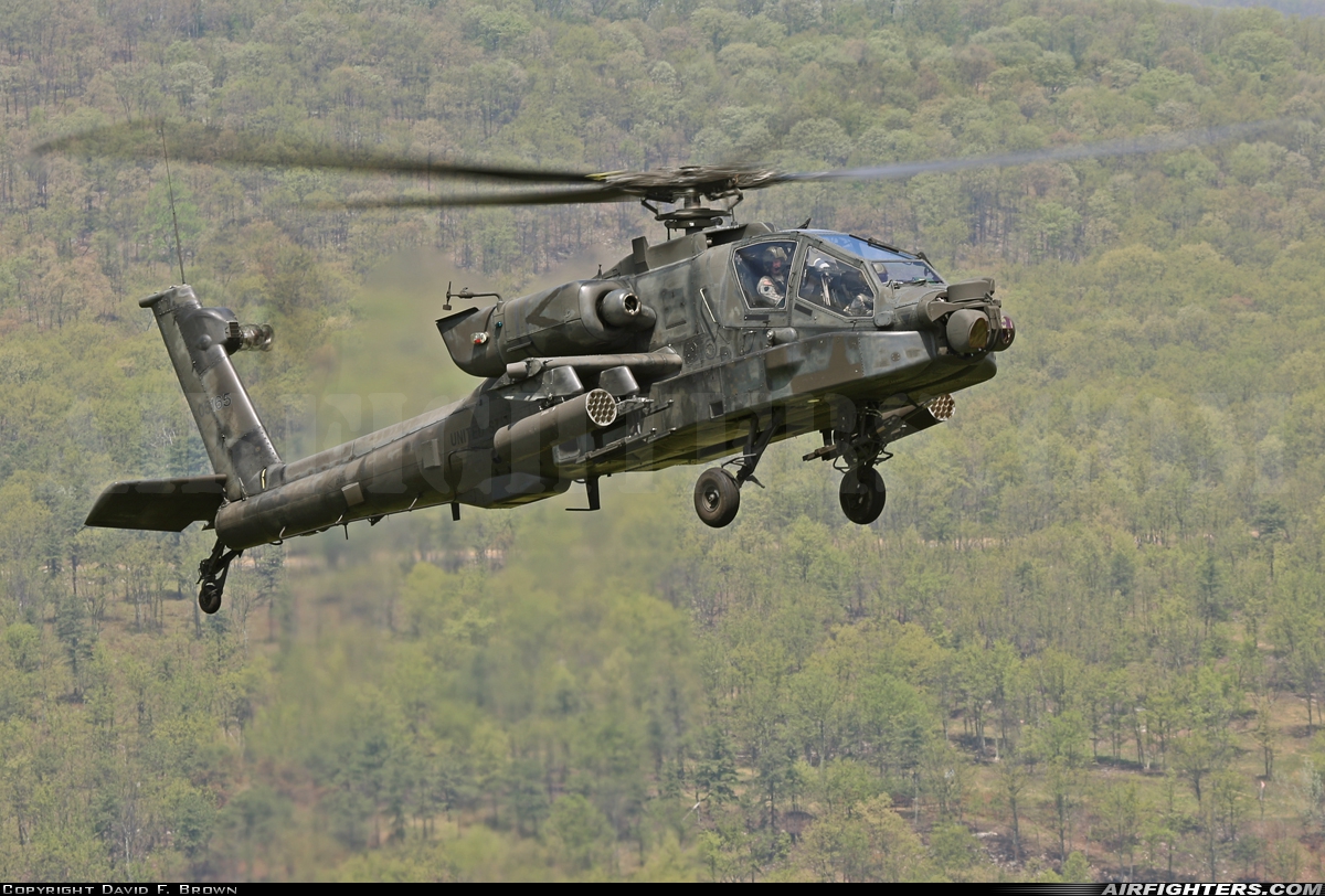 USA - Army McDonnell Douglas AH-64D Apache Longbow 00-05165 at Fort Indiantown Gap (FTIG) / Bollen Range - Annville, USA