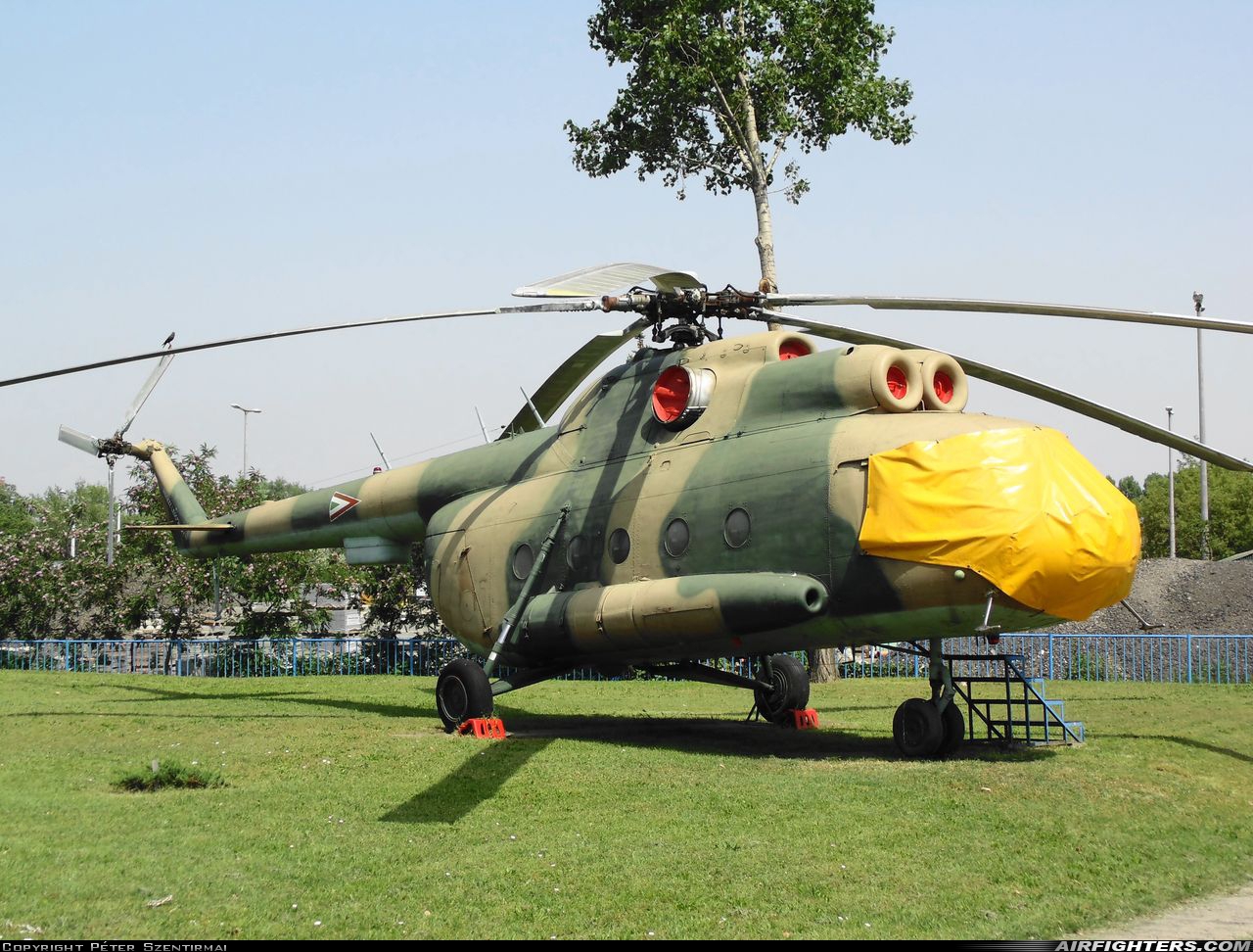Russia - Air Force Mil Mi-8T CCCP-25625 at Off-Airport - Csepel, Hungary