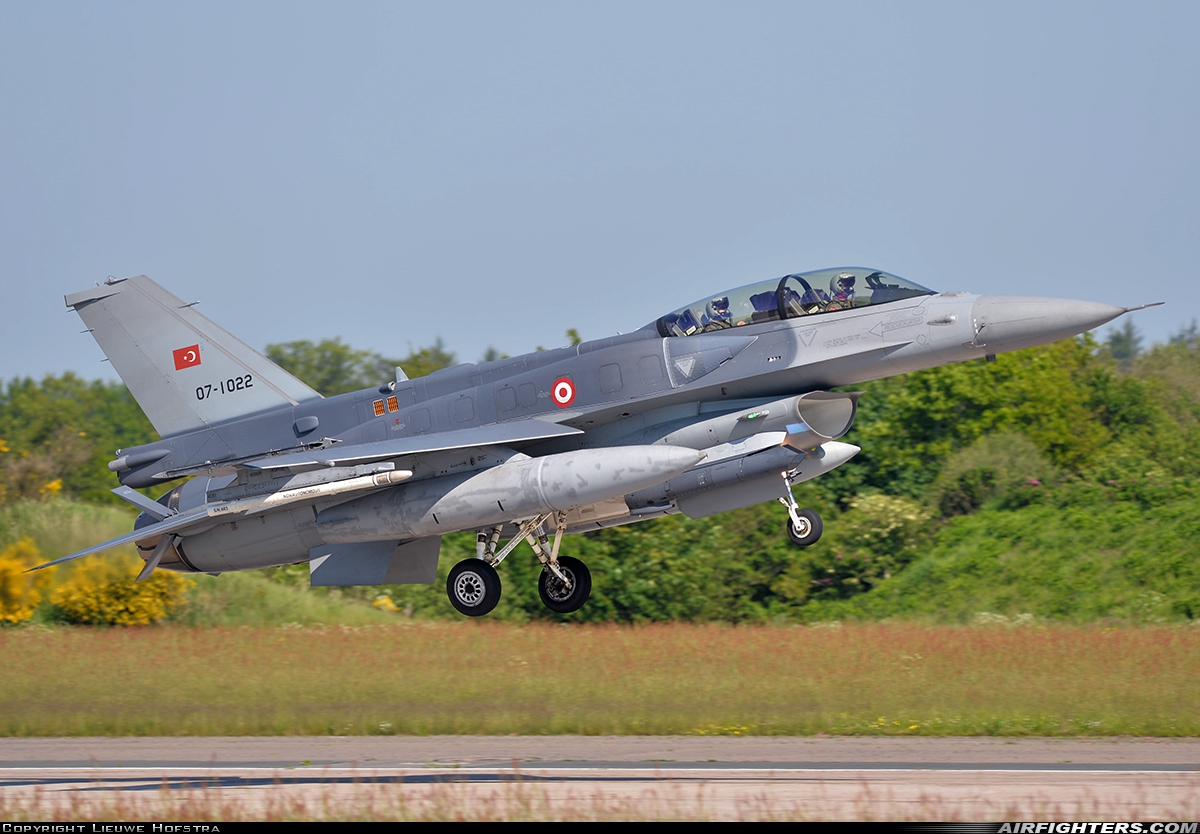 Türkiye - Air Force General Dynamics F-16D Fighting Falcon 07-1022 at Wittmundhafen (Wittmund) (ETNT), Germany