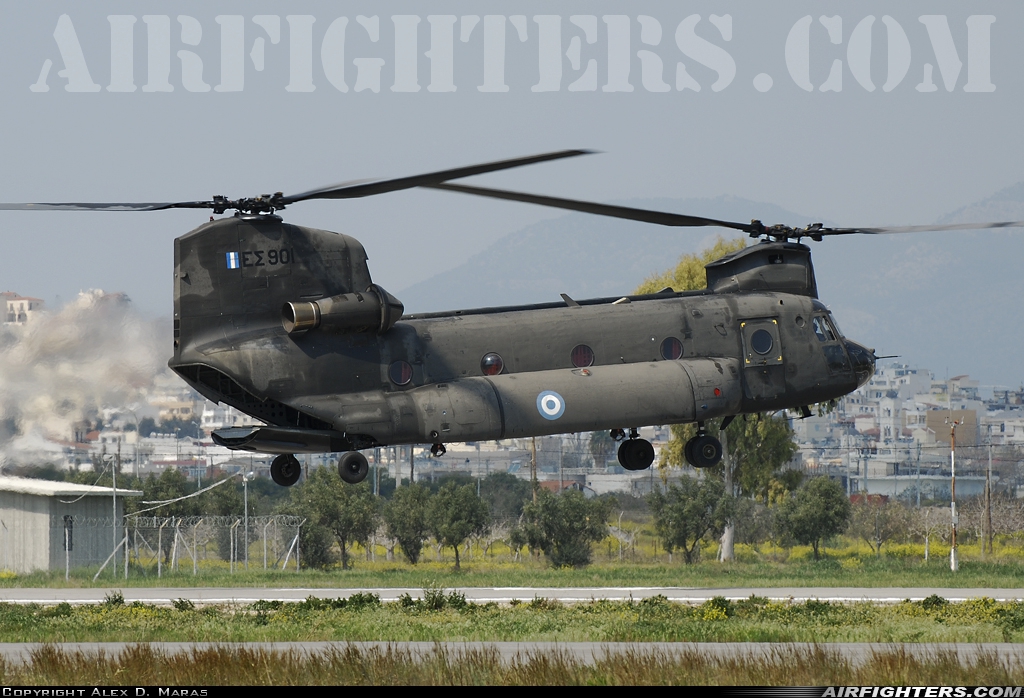 Greece - Army Boeing Vertol CH-47D Chinook ES901 at Megara AB - Pahi (LGMG), Greece