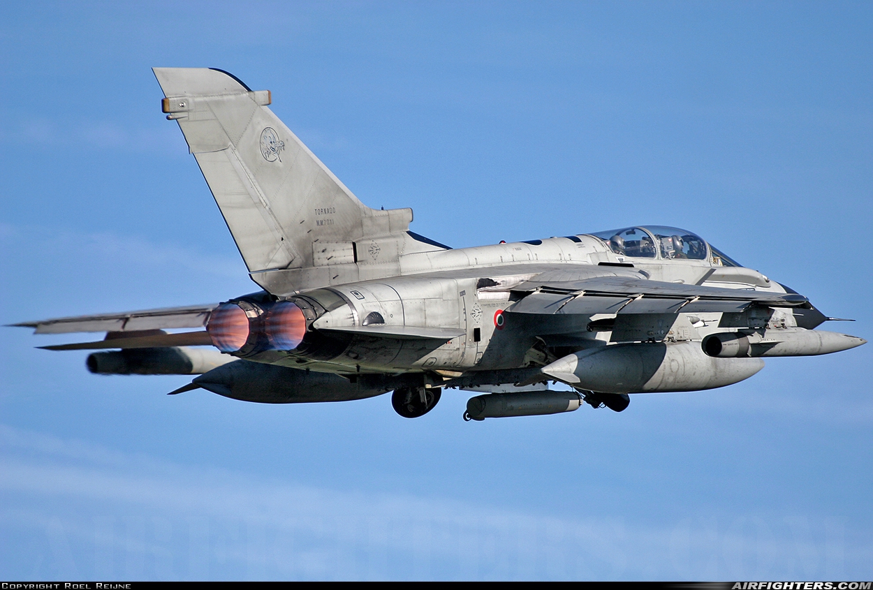 Italy - Air Force Panavia Tornado IDS MM7011 at Florennes (EBFS), Belgium