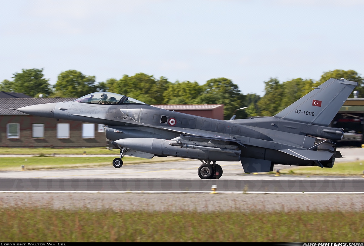 Türkiye - Air Force General Dynamics F-16C Fighting Falcon 07-1006 at Wittmundhafen (Wittmund) (ETNT), Germany