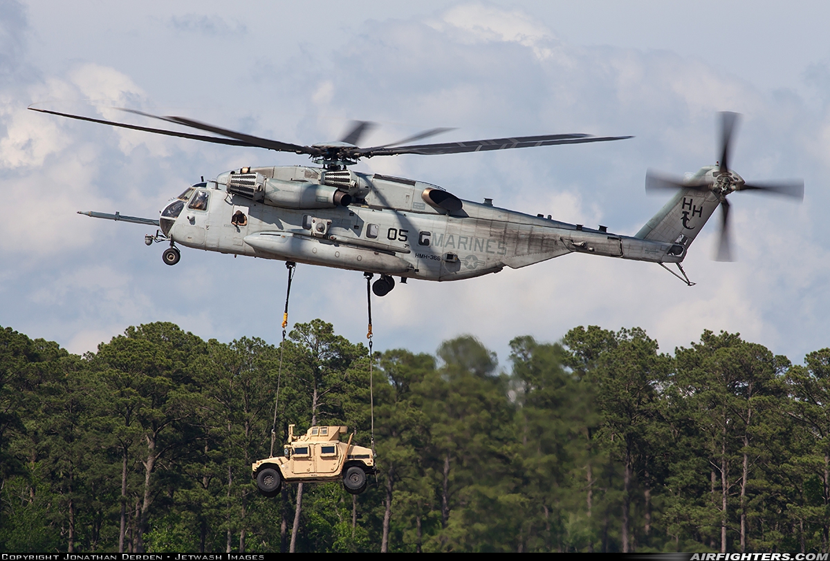 USA - Marines Sikorsky CH-53E Super Stallion (S-65E) 161992 at Havelock - Cherry Point MCAS (NKT / KNKT), USA