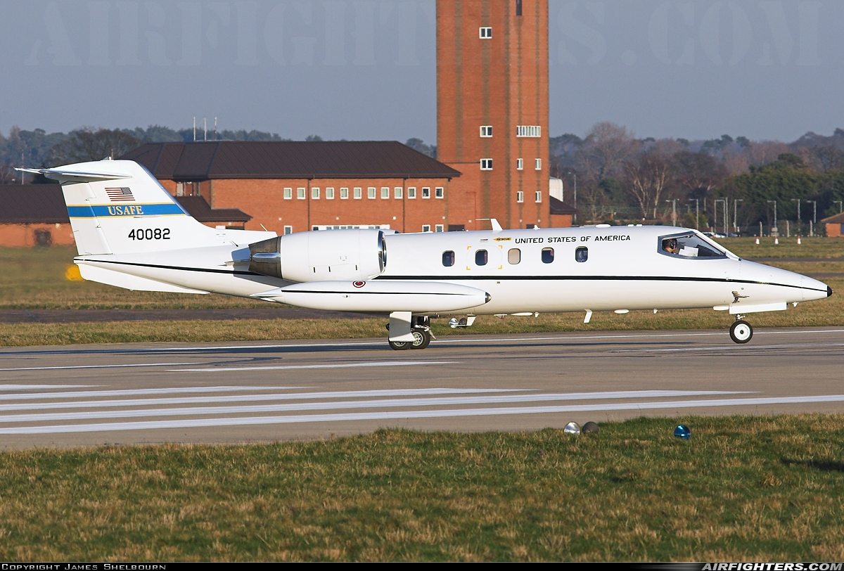 USA - Air Force Learjet C-21A 84-0082 at Mildenhall (MHZ / GXH / EGUN), UK
