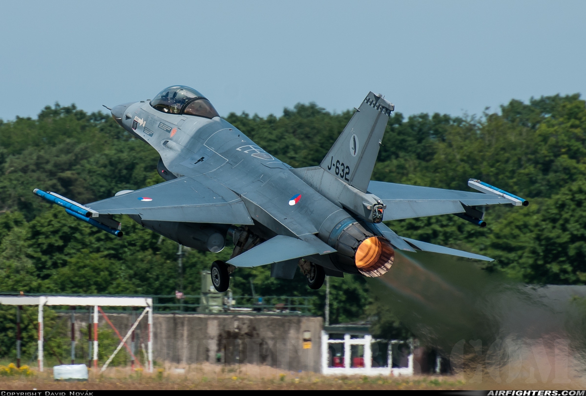 Netherlands - Air Force General Dynamics F-16AM Fighting Falcon J-632 at Breda - Gilze-Rijen (GLZ / EHGR), Netherlands