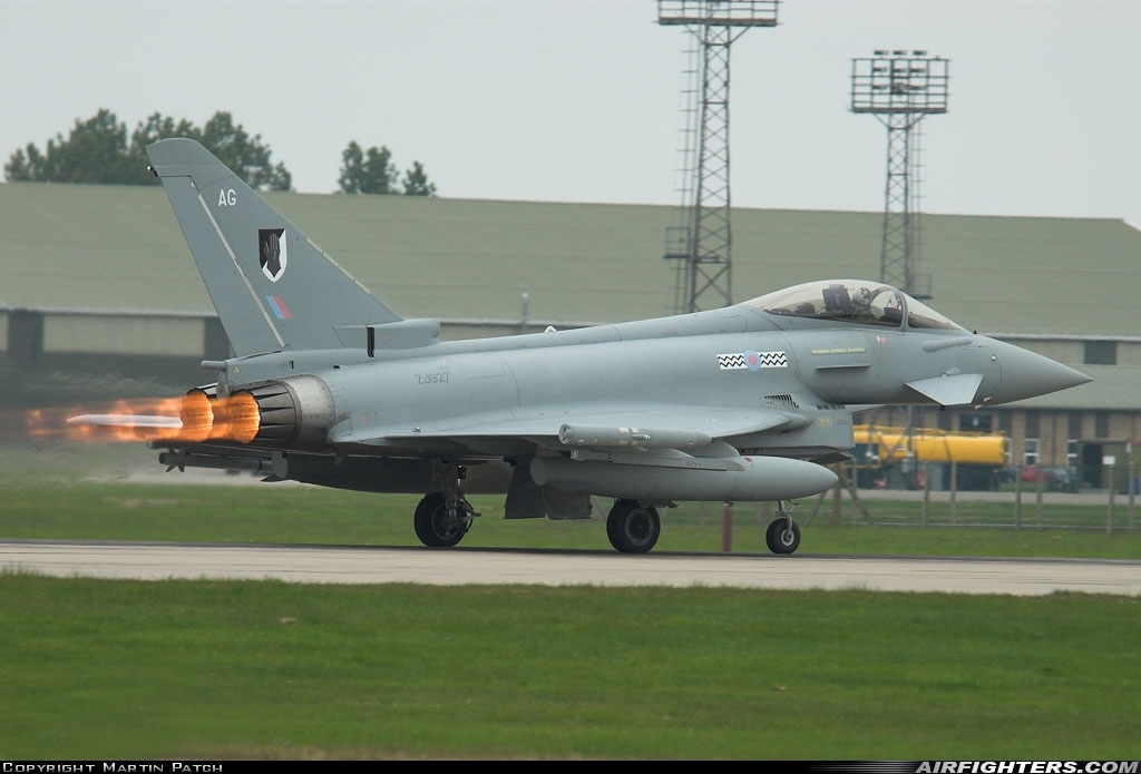 UK - Air Force Eurofighter Typhoon F2 ZJ927 / AG at Coningsby (EGXC), UK