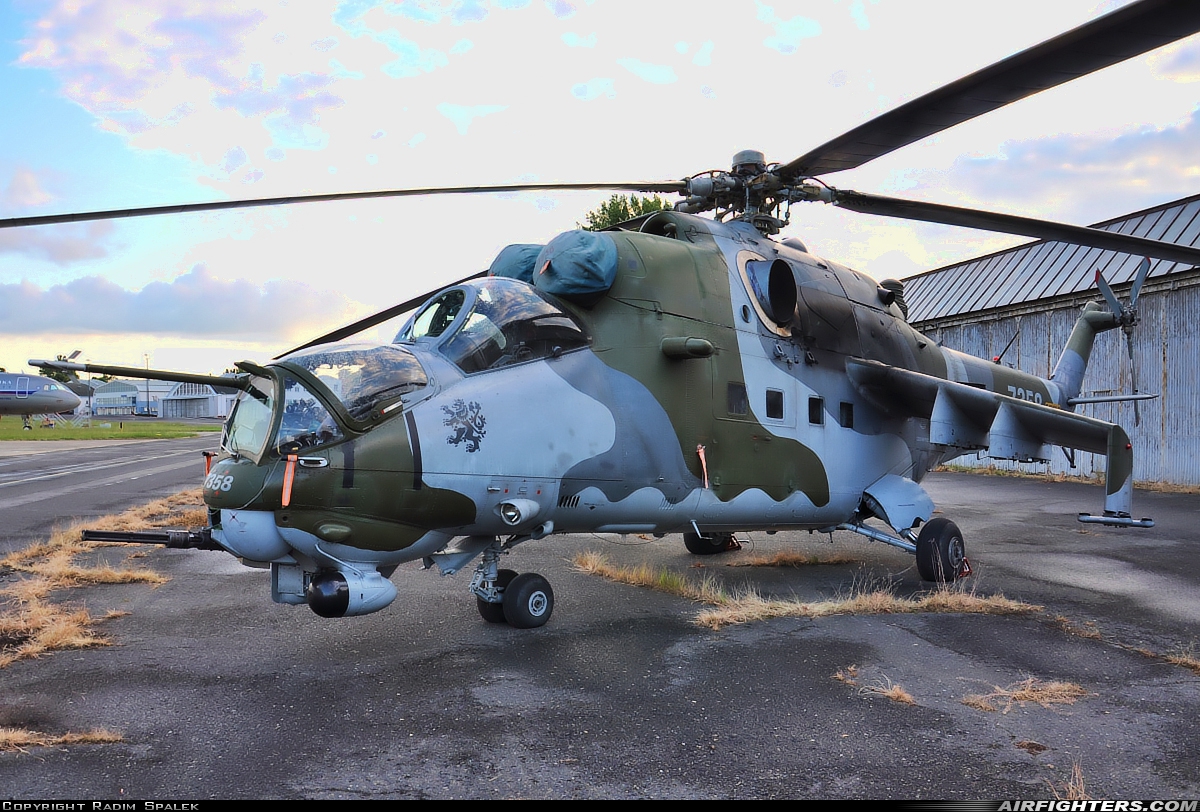 Czech Republic - Air Force Mil Mi-35 (Mi-24V) 7358 at Kbely (LKKB), Czech Republic