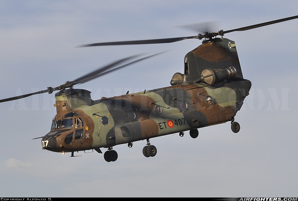 Spain - Army Boeing Vertol CH-47D Chinook HT.17-07 at Madrid - Colmenar Viejo (LECV), Spain