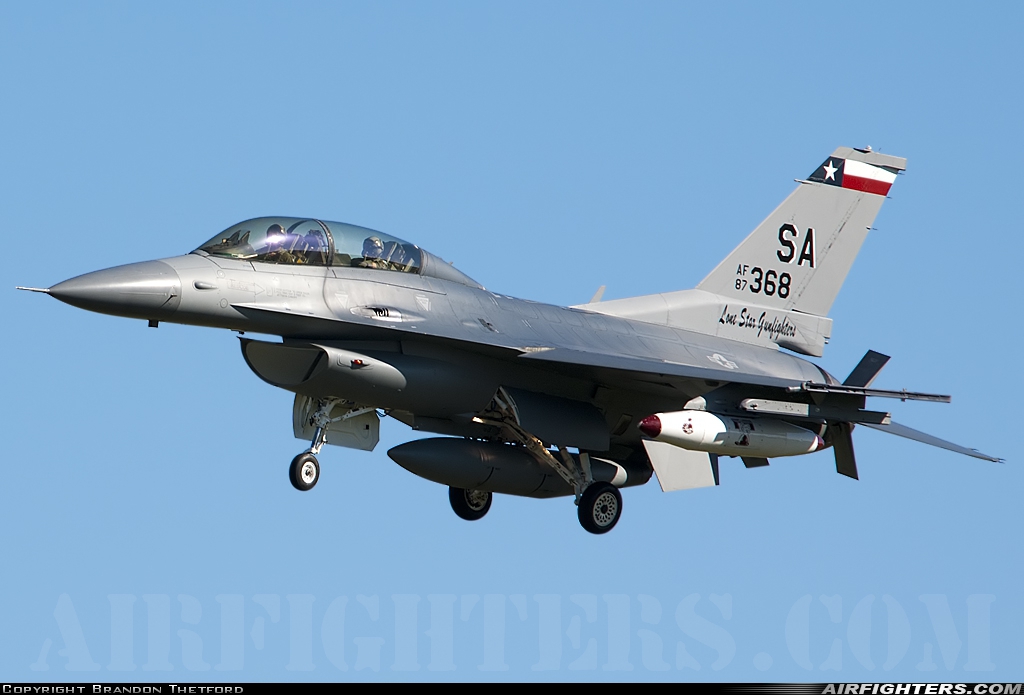USA - Air Force General Dynamics F-16D Fighting Falcon 87-0368 at Fort Worth - Alliance (AFW / KAFW), USA
