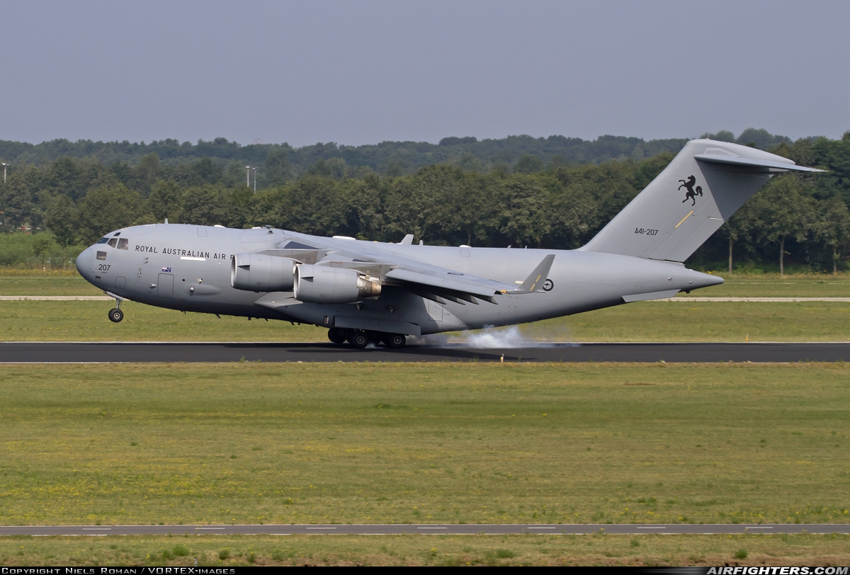 Australia - Air Force Boeing C-17A Globemaster III A41-207 at Eindhoven (- Welschap) (EIN / EHEH), Netherlands
