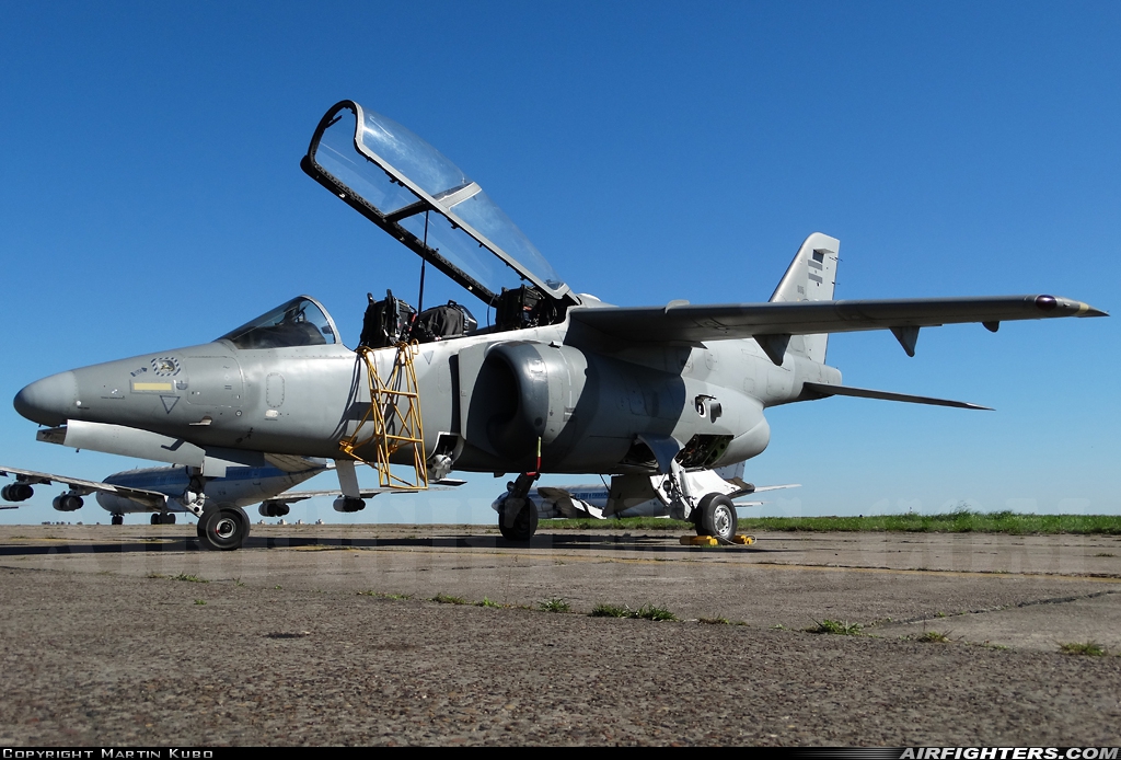 Argentina - Air Force FMA AT-63 Pampa E-805 at El Palomar (PAL / SADP), Argentina