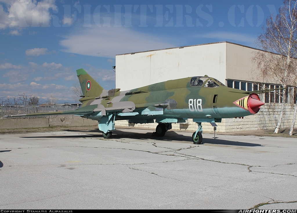Bulgaria - Air Force Sukhoi Su-22M4 Fitter-K 818 at Plovdiv (- Krumovo) (PDV / LBPD), Bulgaria