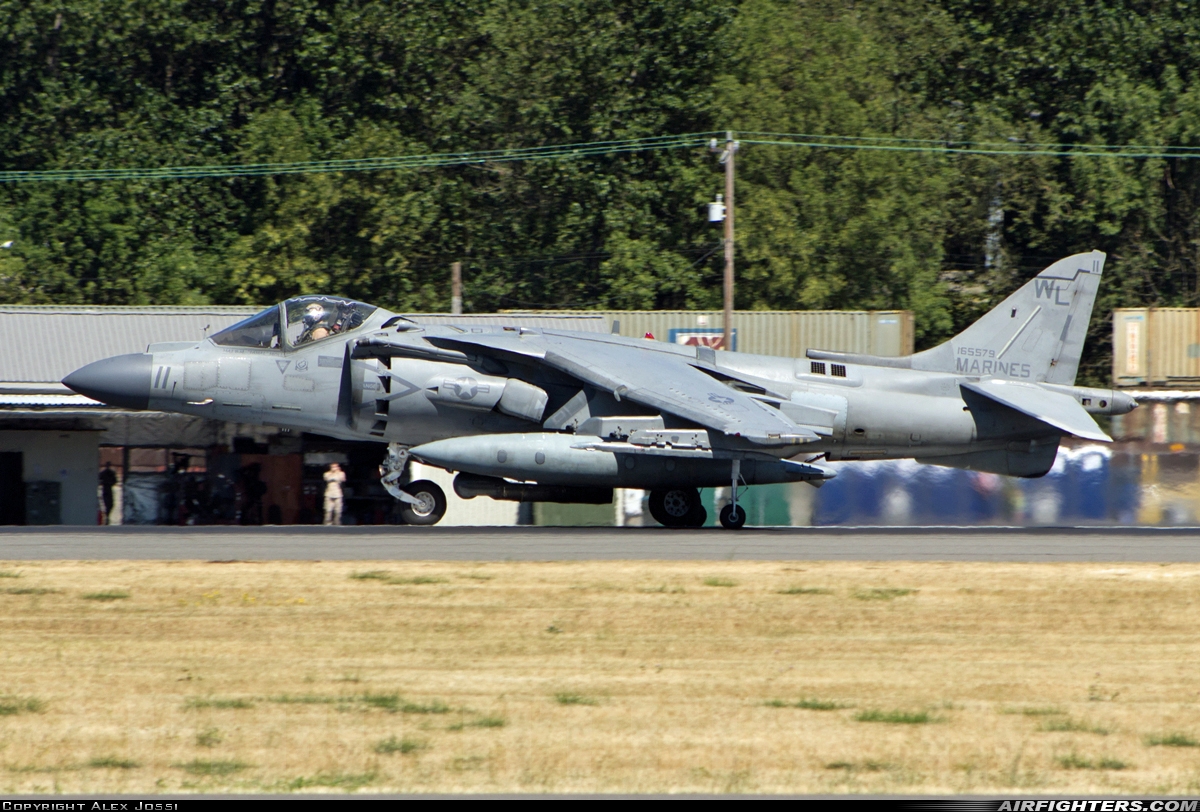 USA - Marines McDonnell Douglas AV-8B Harrier II 165579 at Seattle - Boeing Field / King County Int. (BFI / KBFI), USA