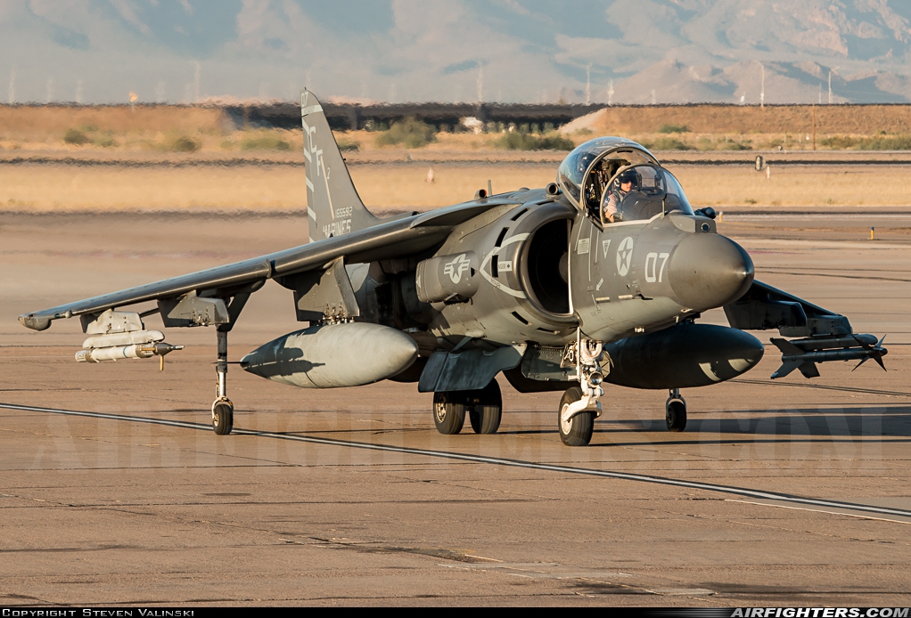 USA - Marines McDonnell Douglas AV-8B+ Harrier ll 165592 at Phoenix (Chandler) - Williams Gateway (AFB) (CHD / IWA / KIWA), USA