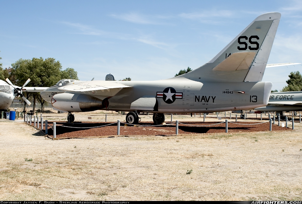 USA - Navy Douglas RA-3B Skywarrior 144843 at Atwater (Merced) - Castle (AFB) (MER / KMER), USA