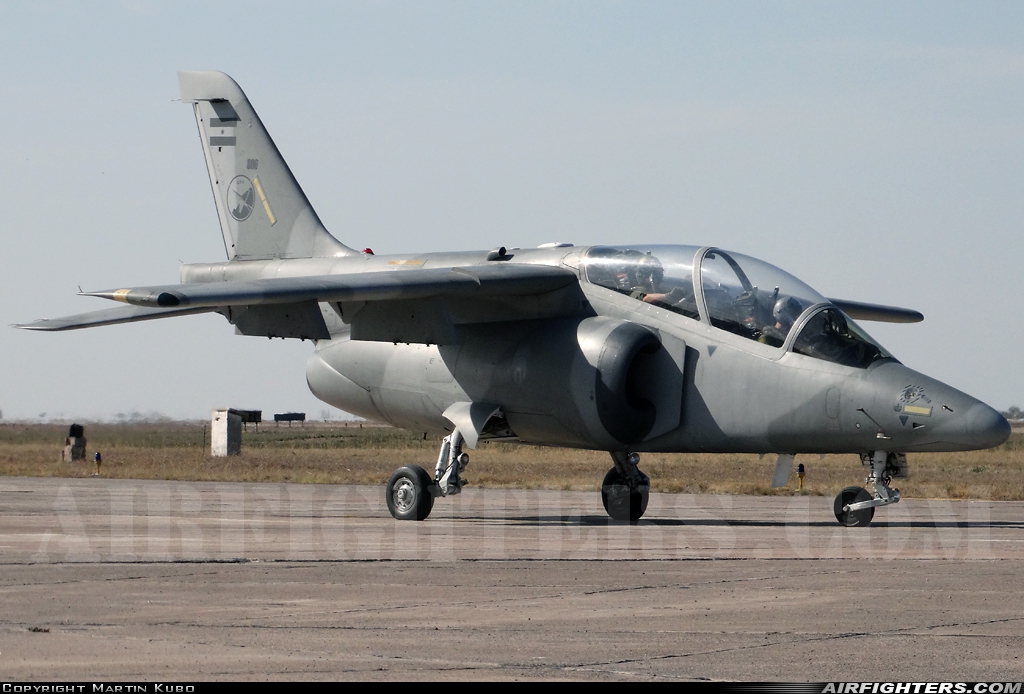 Argentina - Air Force FMA IA-63 Pampa E-806 at Mendoza - El Plumerillo (MDZ / SAME), Argentina