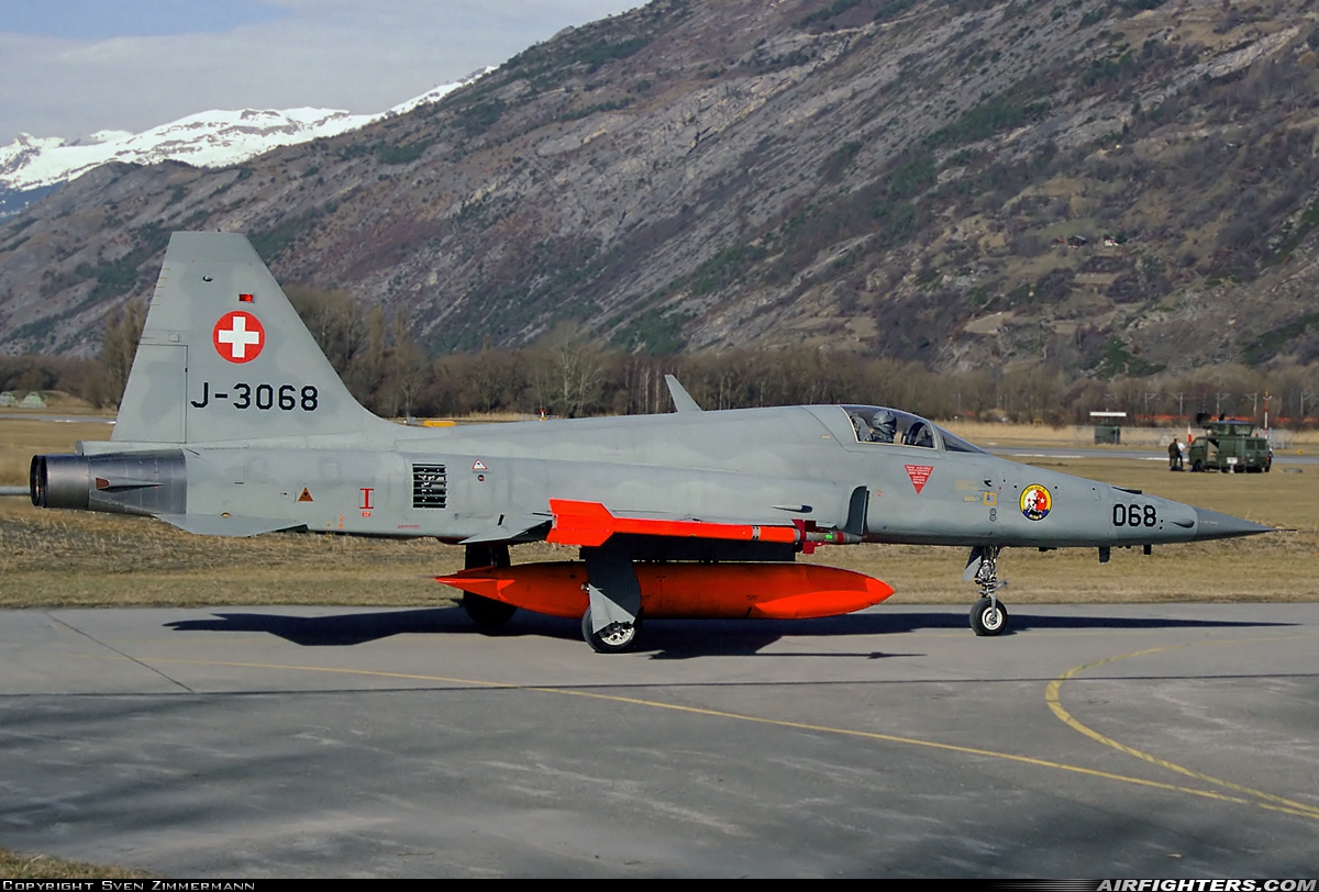 Switzerland - Air Force Northrop F-5E Tiger II J-3068 at Turtman (LSMJ), Switzerland
