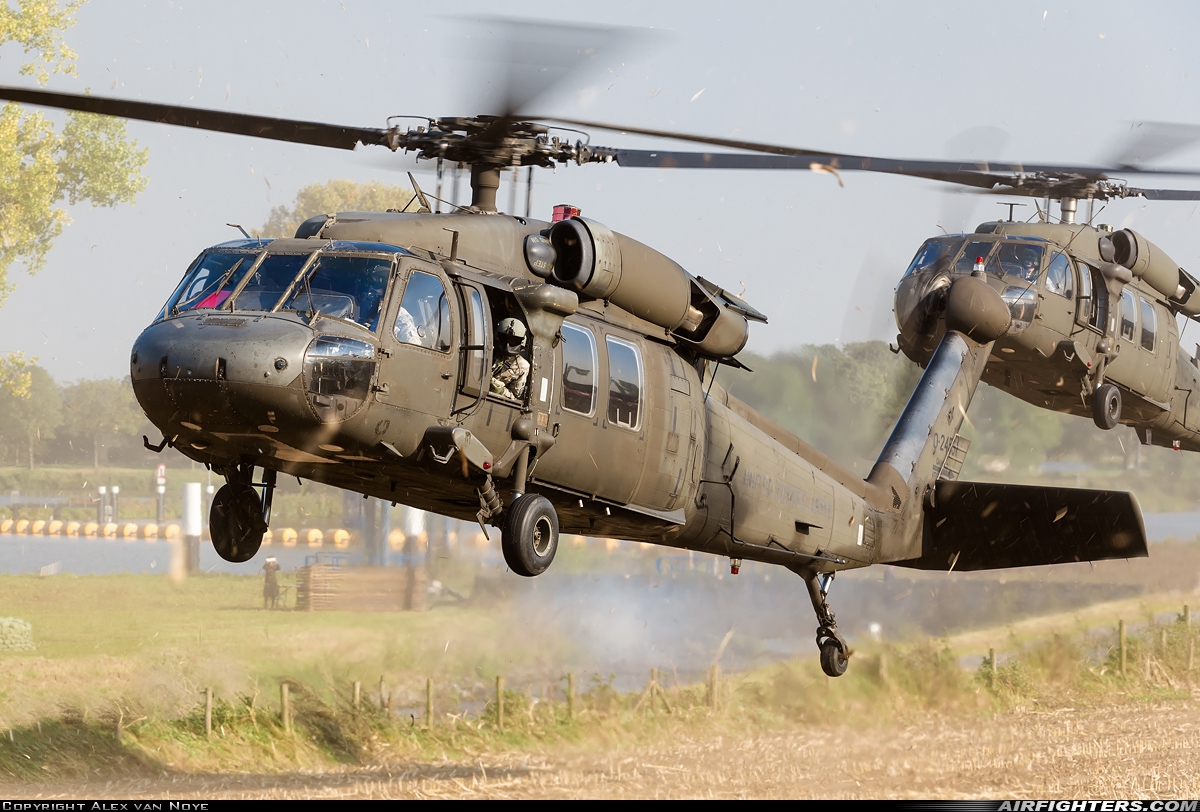 USA - Army Sikorsky UH-60A Black Hawk (S-70A) 86-24551 at Off-Airport - Grave, Netherlands